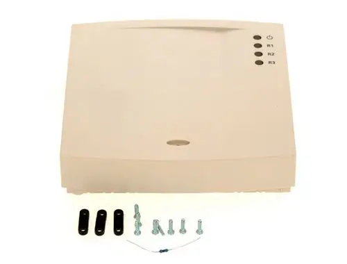 Weißes Gehäuse mit mehreren LEDs und Tasterfeld, sowie montierbare Bauteile wie Schrauben und Halterungen. Produkt von Bosch zur Steuerung oder Regelung.